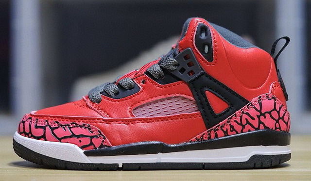 Kids Jordan Spizike 01